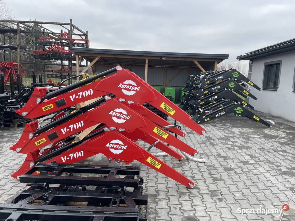 Ładowacz czołowy firmy Agrosped model V700 wielkopolskie Poznań
