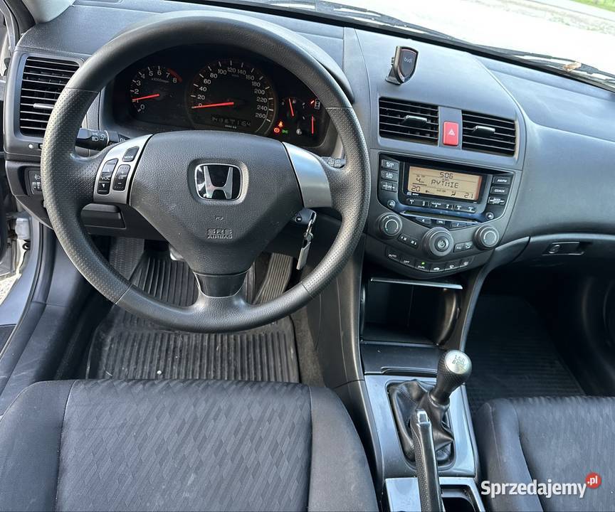Honda Accord 20 benzyna 2003r Słotowa
