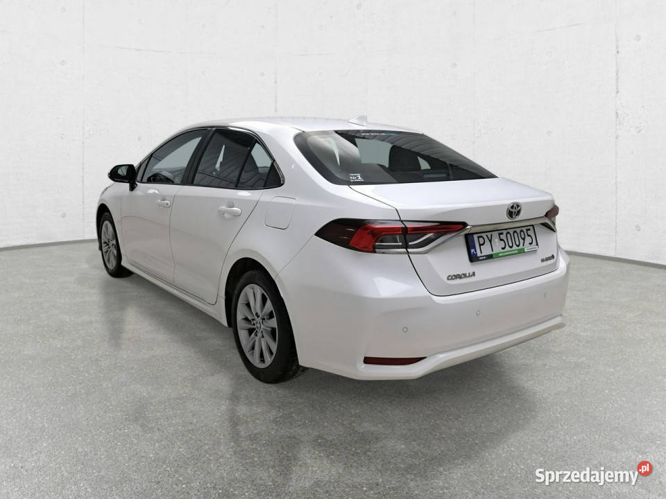 Toyota Corolla Seria E16 2012 dolnośląskie Komorniki sprzedam