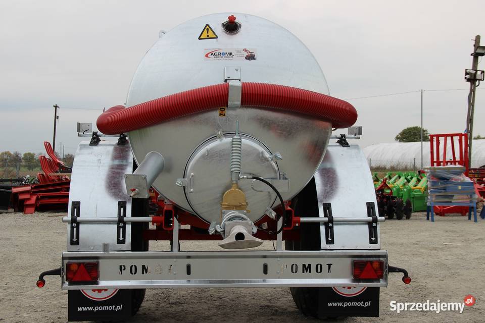 Wóz asenizacyjny wozy Pomot Chojna Rogóźno