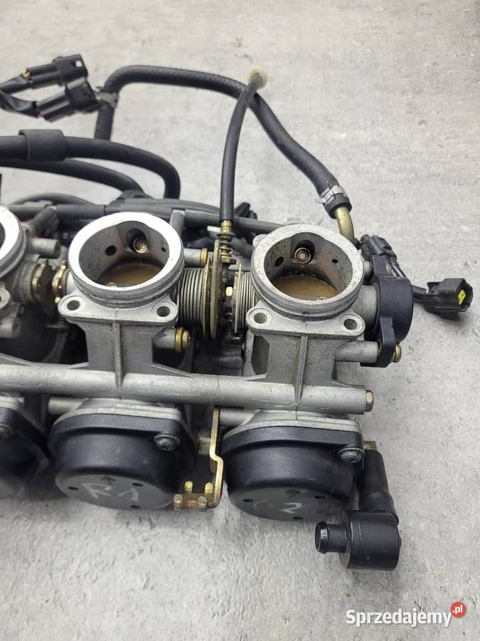 YAMAHA R 1 R1 RN09 0203 PRZEPUSTNICE WTRYSKI Nowy Tomyśl