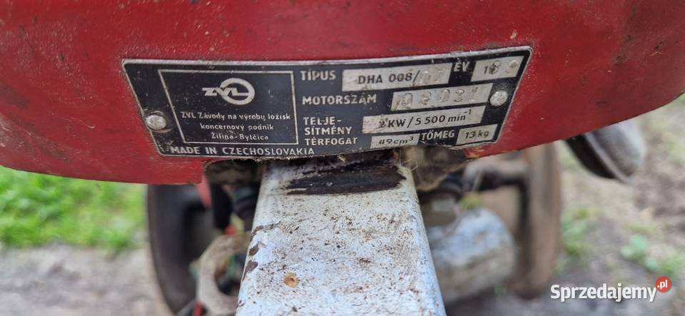 Glebogryzarka robi z osprzętem Góra Kalwaria