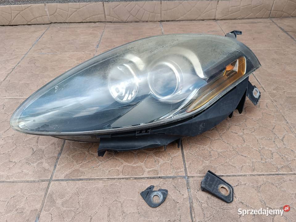 Fiat Croma 2 II fl Lift 0811 Lampa reflektor Częstochowa