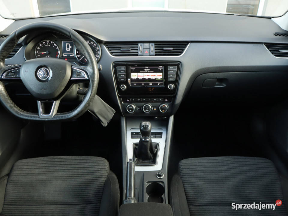 Skoda Octavia 16 TDI isofix śląskie Katowice