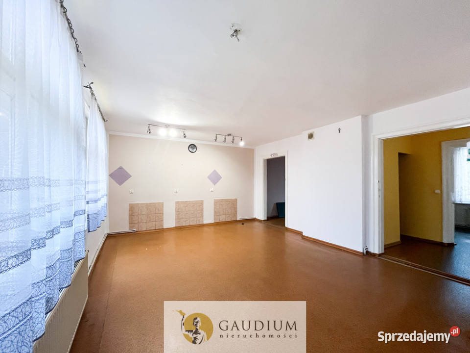 Lokal usługowomieszkalny I Pszczółki