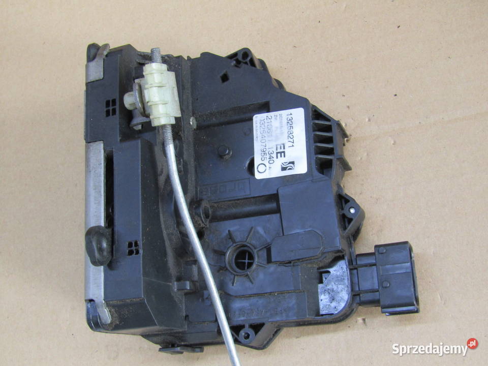 ZAMEK DRZWI PRZEDNI LEWY OPEL MERIVA B 13258271 Mysłaków