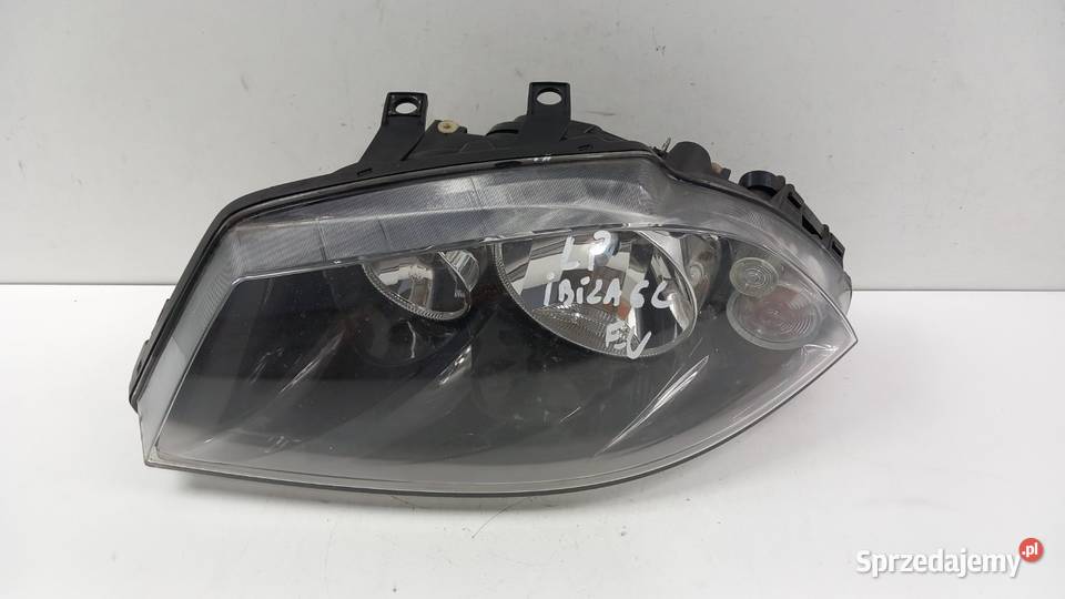 SEAT IBIZA 6L LAMPA PRZÓD LEWA EU Lampy przednie Zbierkowo