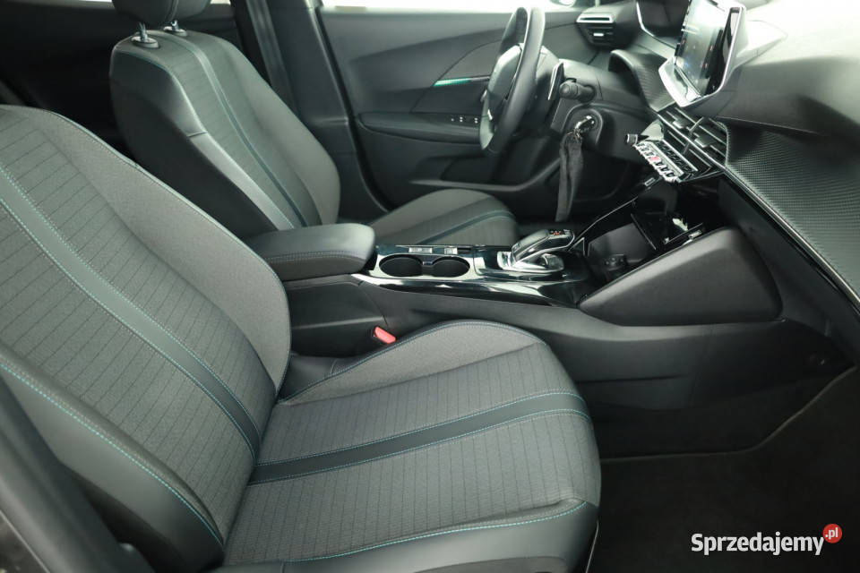 Peugeot 2008 12 PureTech szary