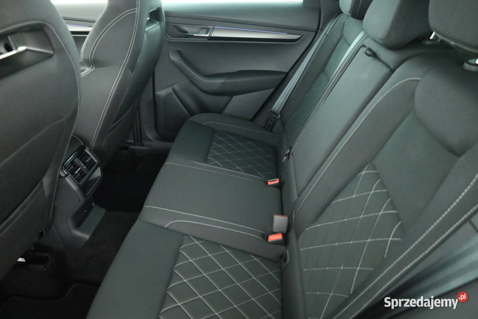 Skoda Karoq 15 TSI automatyczna mazowieckie