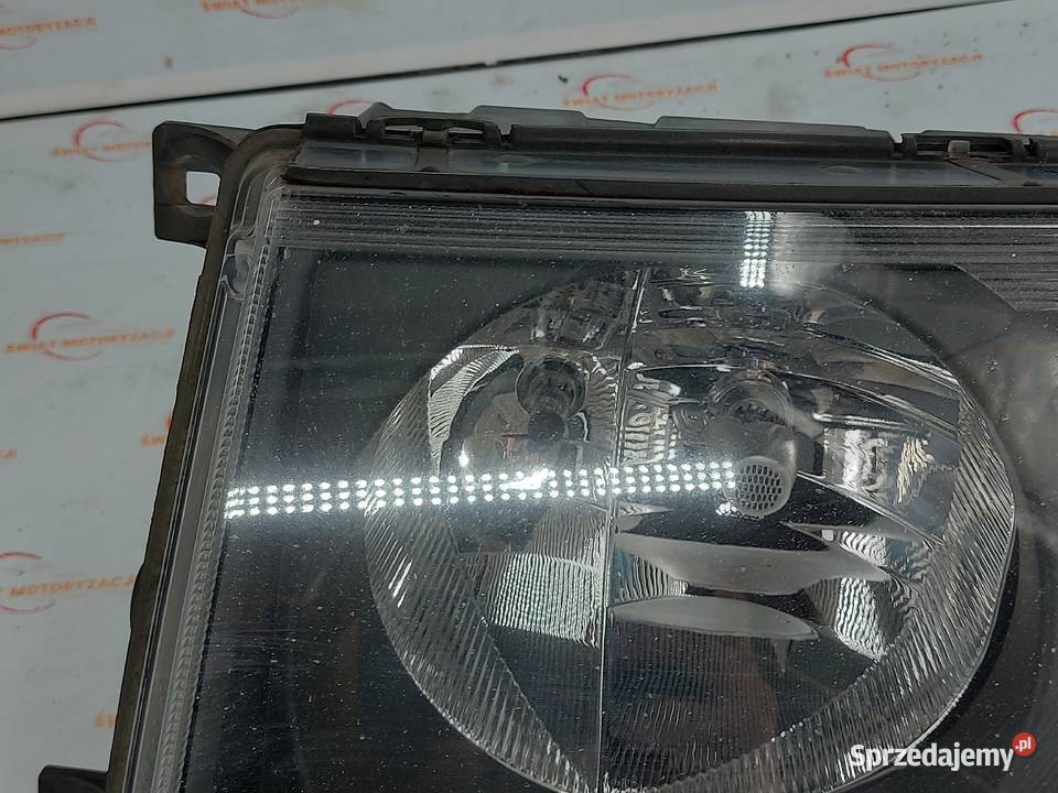 VW CRAFTER 15r lampa prawa przód ANGLIK Kielce