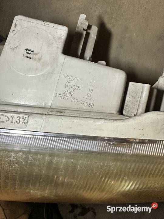 10032080 Reflektory suzuki grand vitara KOITO śląskie Łazy