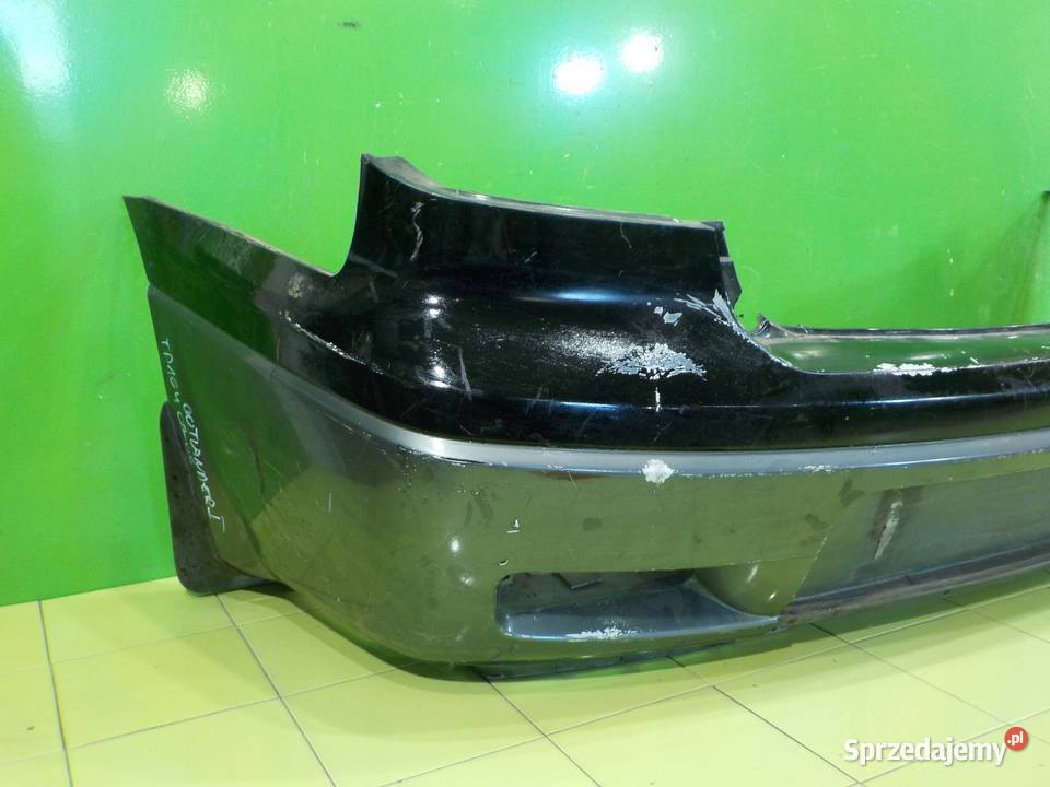 MITSUBISHI OUTLANDER I AUT 04r 5D zderzak tyl