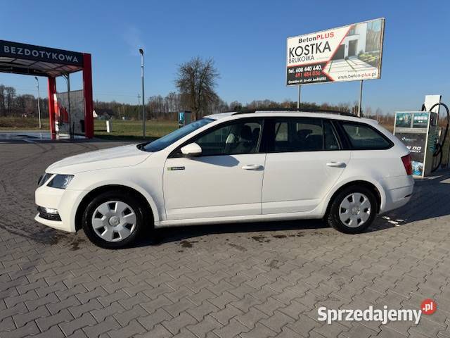 Skoda Octavia 16 auto firmowe faktura VAT Octavia Radom