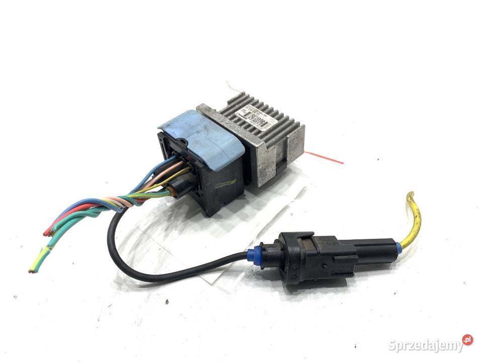 PRZEKAŹNIK ŚWIEC ŻAROWYCH PEUGEOT 508 I