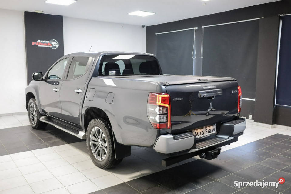 Mitsubishi L200 23l4x4Instyle nieuszkodzony