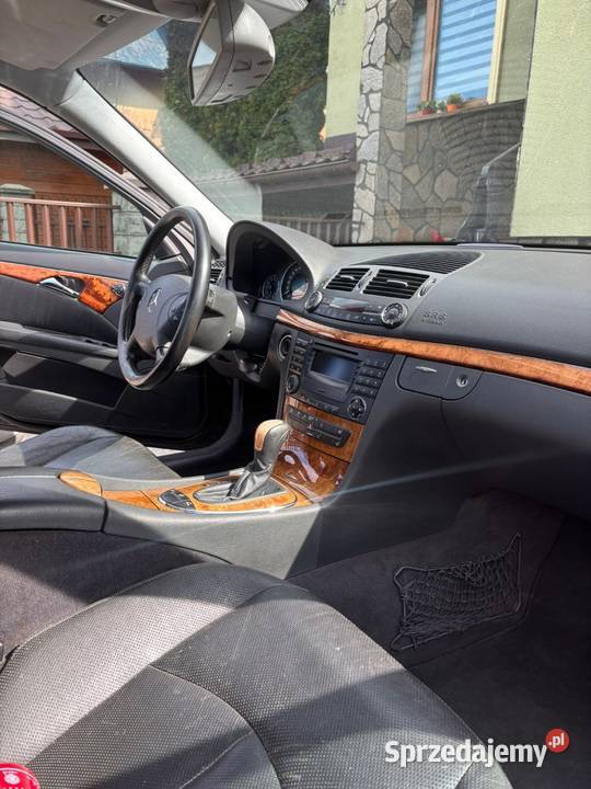 W211 e500 do lekkich poprawek skórzana tapicerka Barcice Dolne