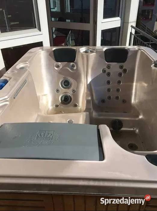 Jacuzzi ogrodowe 23 osoby balia bania jakuzi Pobierowo