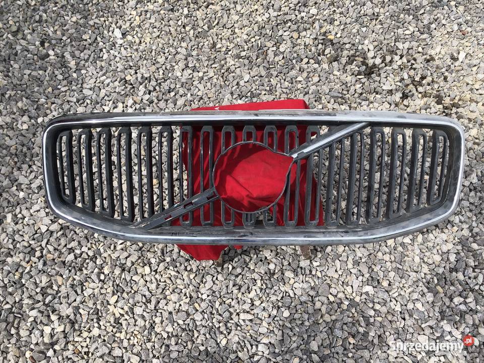 Grill Volvo Xc60 uszkodzony 2018 Kraśnik sprzedam