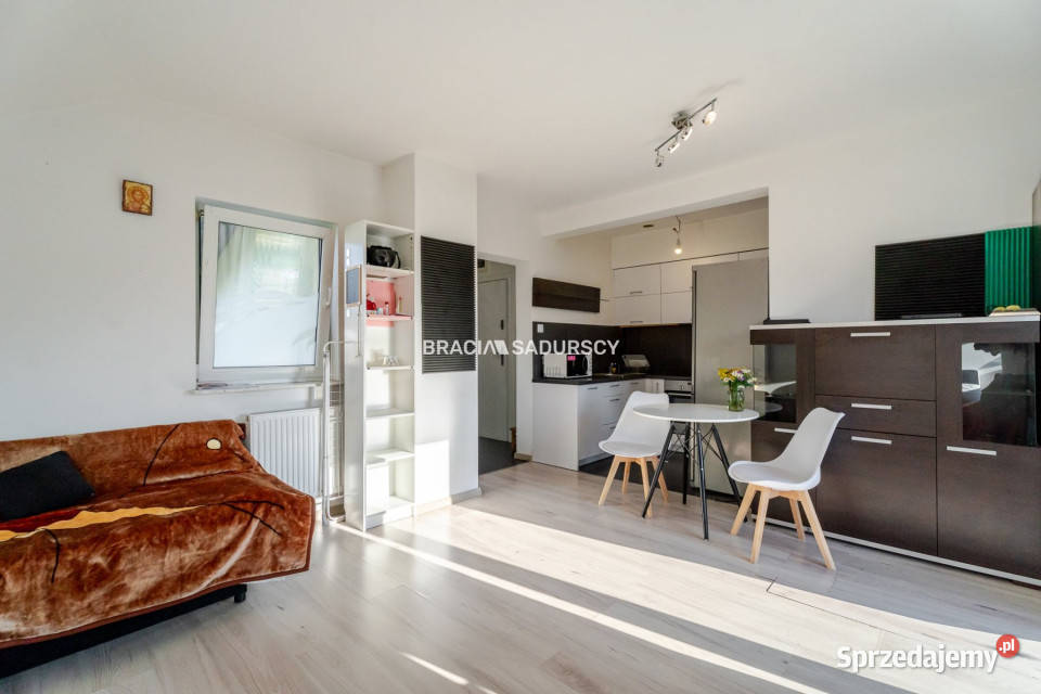 sprzedaży mieszkania 3075m2 1 pokój Niepołomice małopolskie