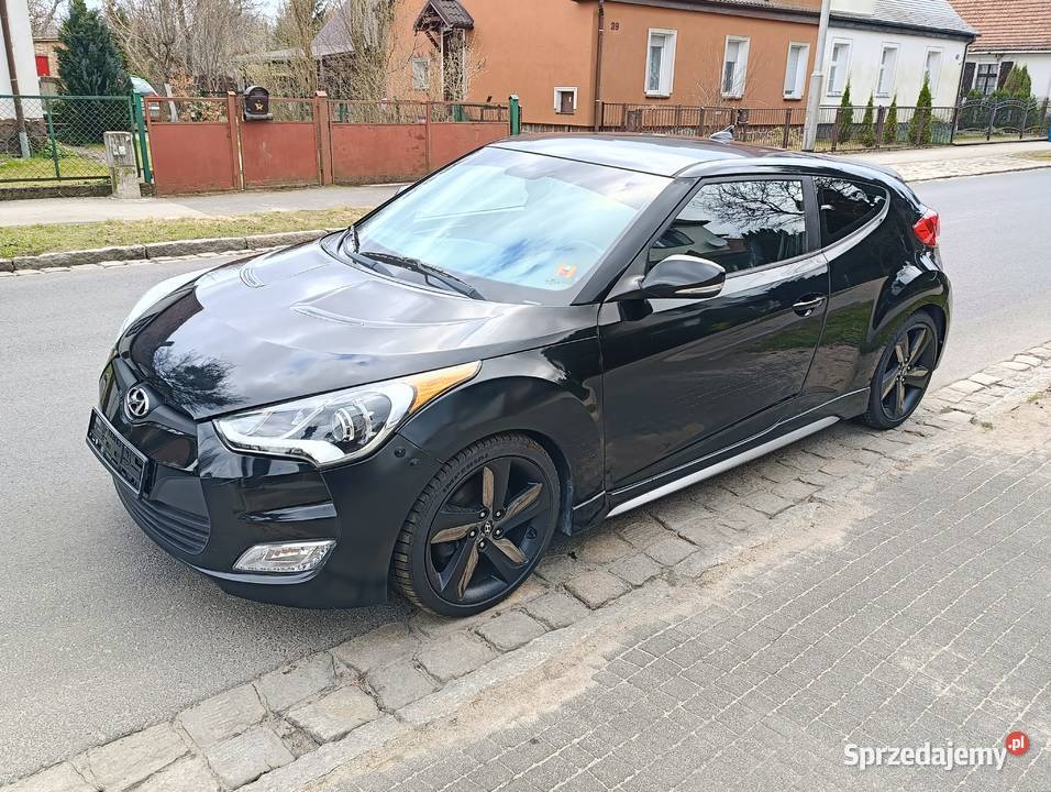 Hyundai Veloster 2014 16 GDI Turbo 201 automat Samochody osobowe Trzcianka