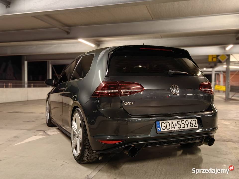 Volkswagen Golf VII 20 TSI BMT GTI Performance