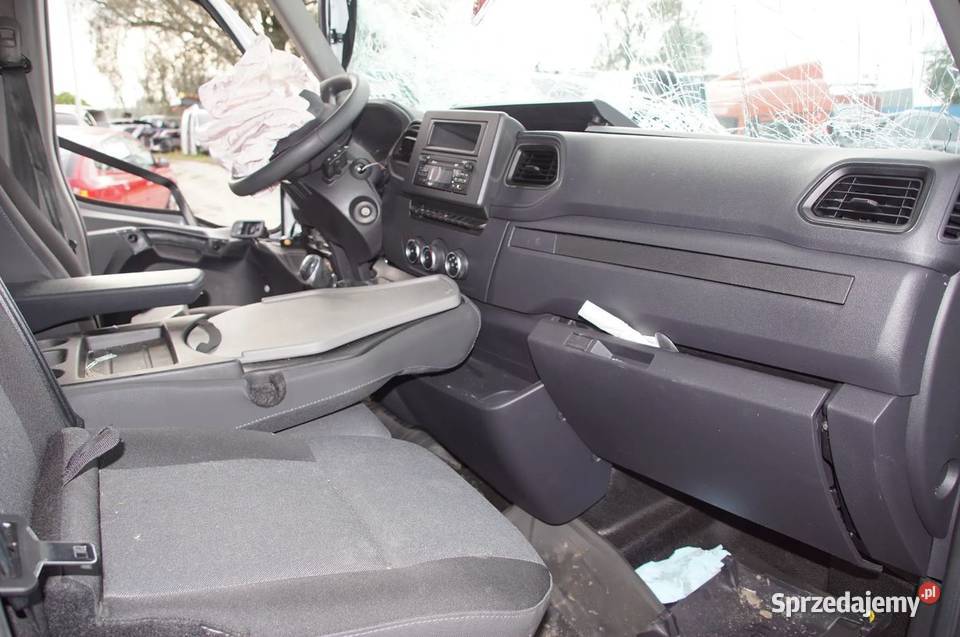 AUTO NA CZĘŚCI RENAULT MASTER 3 KONTENER 23 DCI osobowe Lipno sprzedam