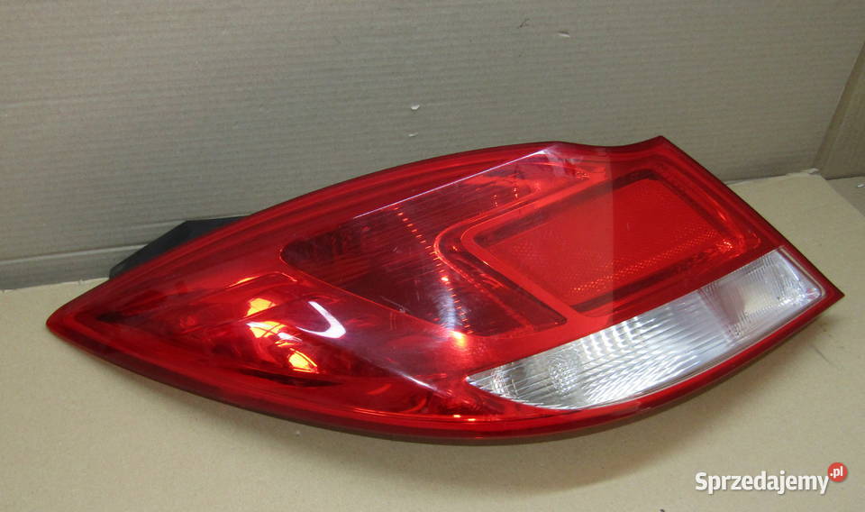 LAMPA TYLNA LEWA OPEL INSIGNIA A HB 168348 łódzkie Mysłaków