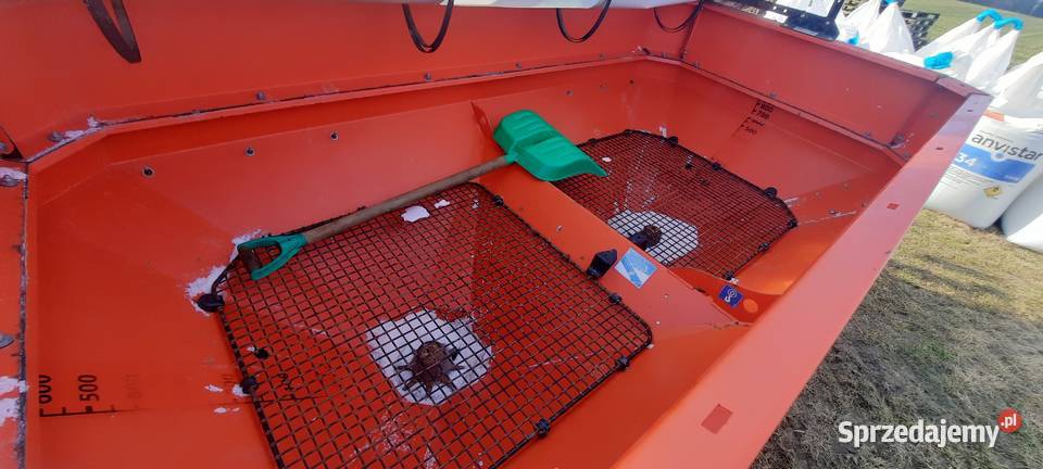 Rozsiewacz nawozów KUHN AXIS 201 nieuszkodzony