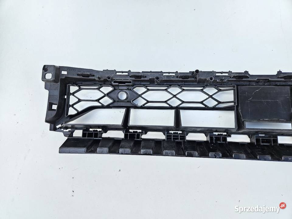 AUDI Q2 LIFT SLINE KRATKA ŚRODKOWA ZDERZAKA Międzychód sprzedam