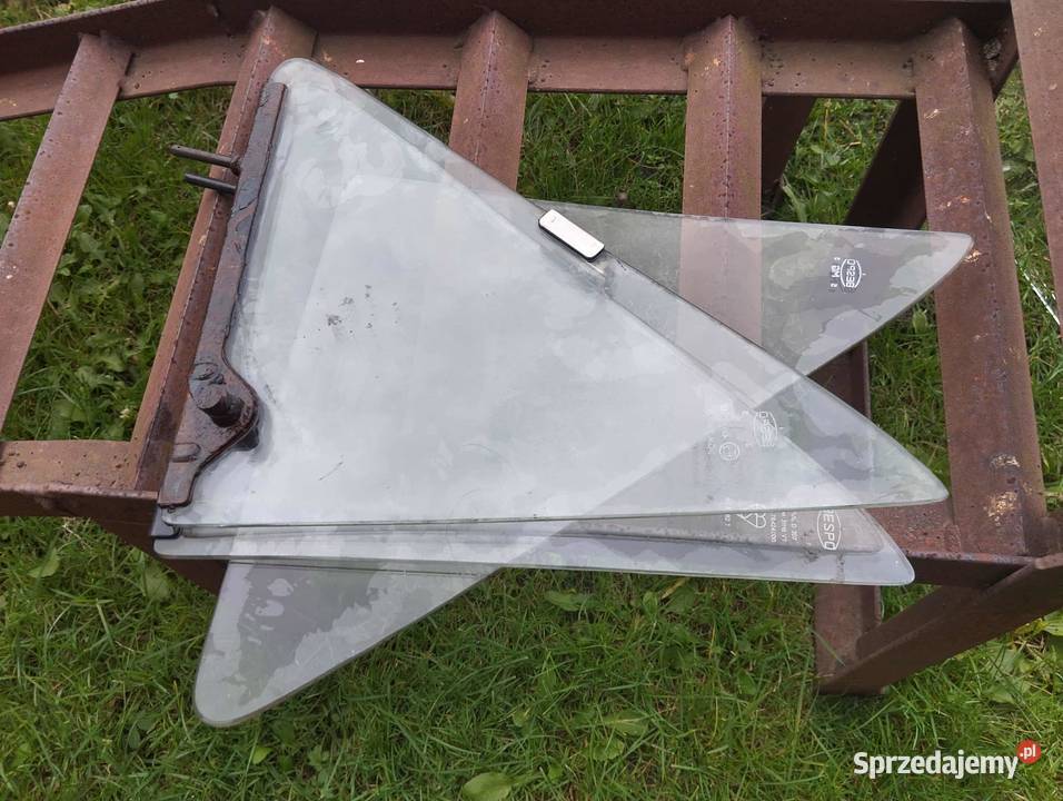 komplet szyb i siedzenie do fiata 126p osobowe Pozostałe Zbiersk