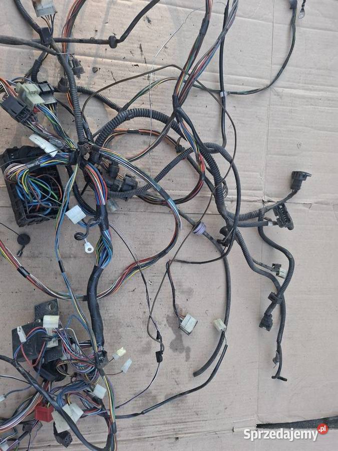 Instalacja elektryczna Fiat 126p Maluch Elegant osobowe Strzelce Opolskie