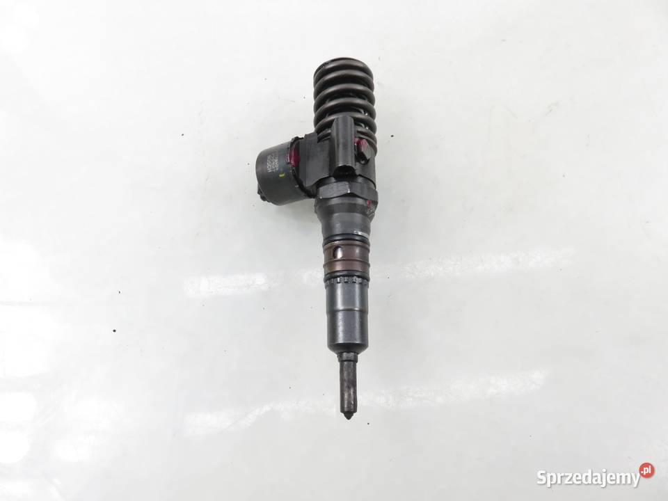 POMPOWTRYSKIWACZ TOURAN 20 TDI 03G130073G osobowe