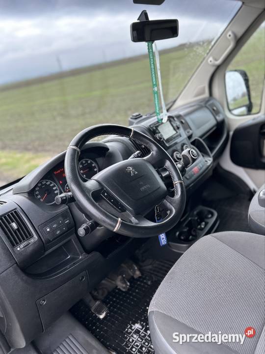 Peugeot Boxer prywatny 9 osób 469000km Pietrowice Wielkie