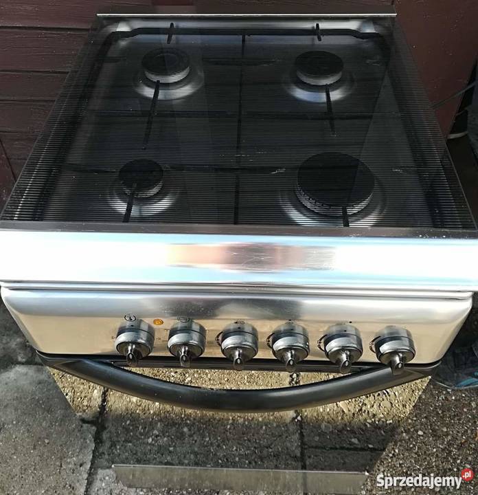 Kuchnia gazowoelektryczna INDESIT w kolorze inox wolnostojące Warszawa