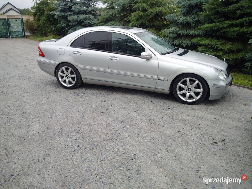 Mercedes C200 przebieg 132500 Oleśnica
