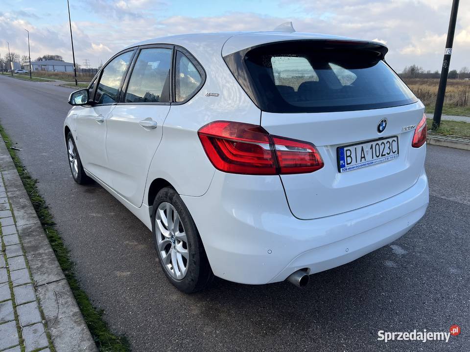 BMW Seria 2 225e xDrive Active Tourer hybryda