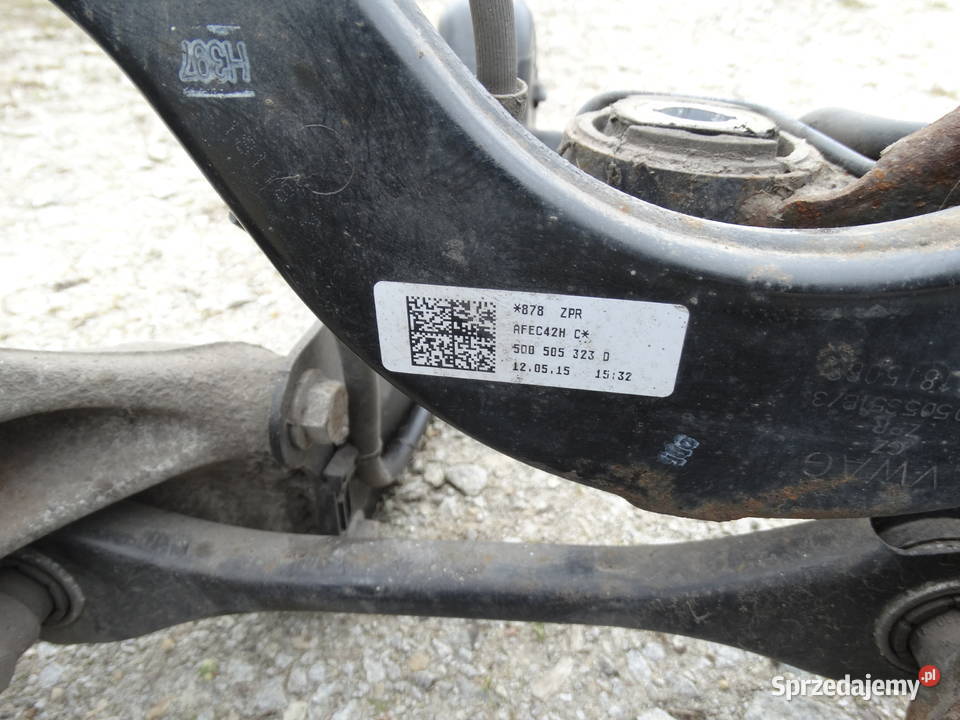 VW PASSAT B8 KOMBI AVANT 1423 TYLNA OŚ Łosieniec sprzedam