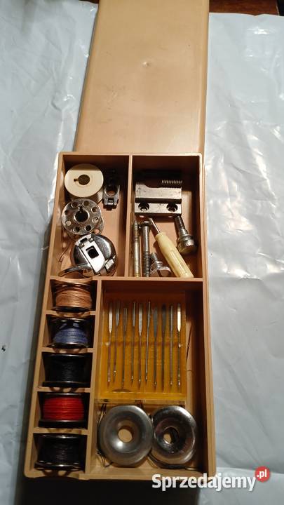 Sprzedam maszynę do szycia Łucznik 466 Dom i Ogród Zgierz