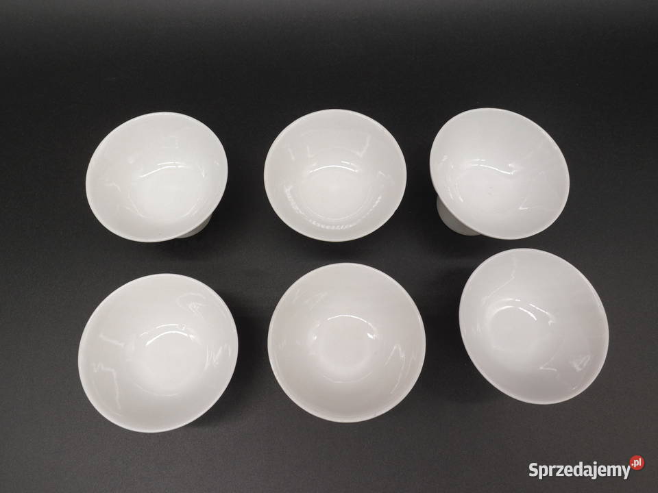 Japońskie porcelanowe czarki do sake 6 Raszków sprzedam