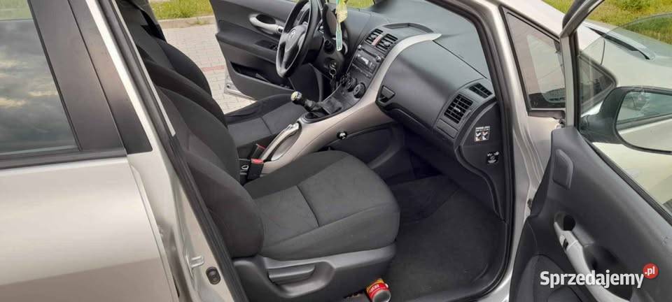 Toyota Auris 16 VVTI Benzyna Gostynin