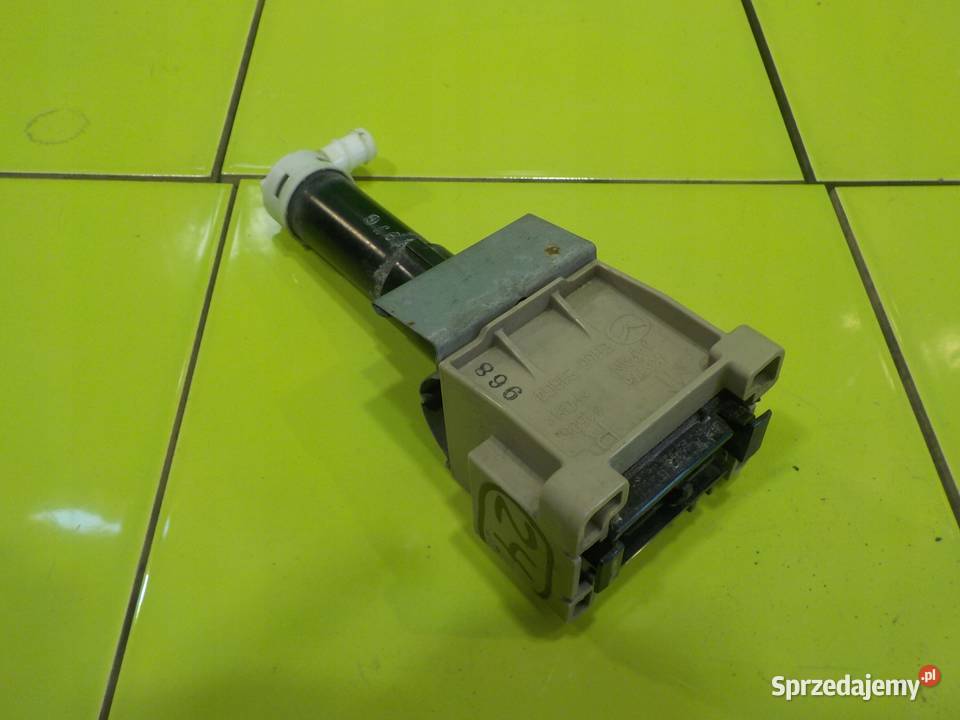 MAZDA CX7 LIFT 22 D 09r spryskiwacz lampy prawy Spryskiwacze reflektorów