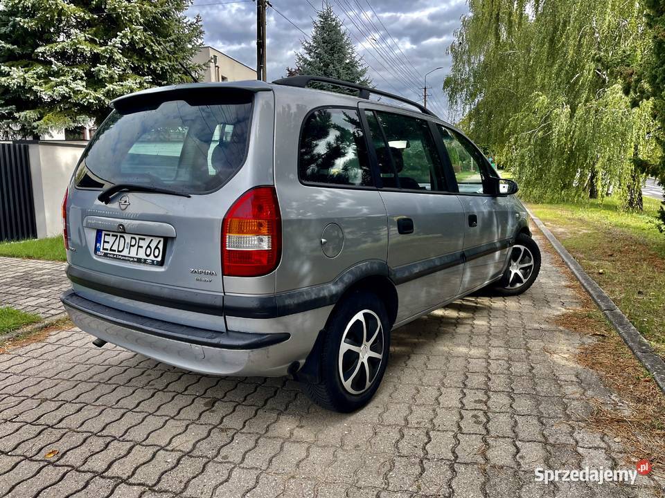 ŚlicznyZadbanyOpelZafira2000r18Gaz7OsobowyMożZami Zduńska Wola