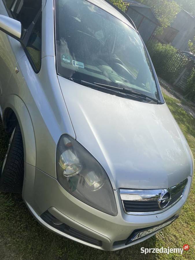 Opel Zafira 16 2005r nieuszkodzony sprzedam
