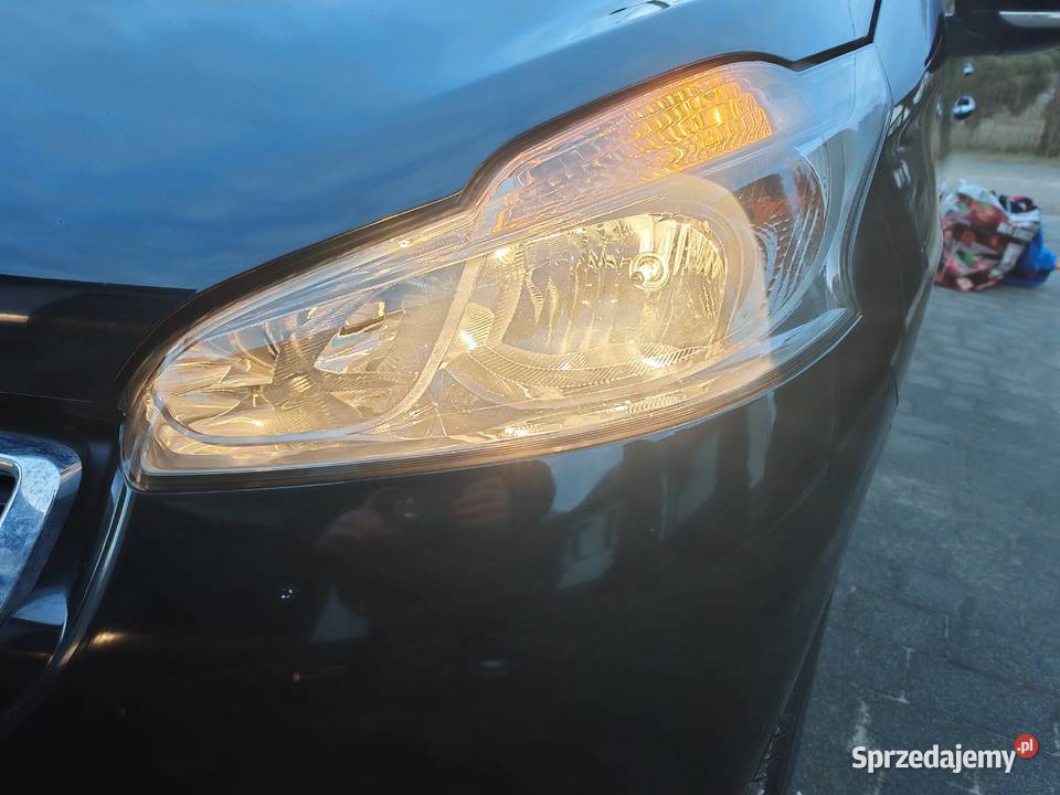 Peugeot 208 14 hdi 2012 śląskie Jaworzno sprzedam