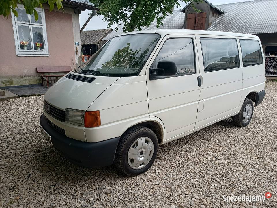 Volkswagen Transporter T4 19 TD 8 osobowy 68KM Łubnice