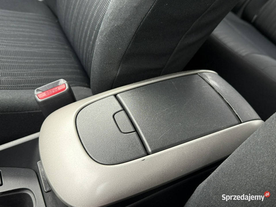 Toyota Auris 14D4D 90 Węgrów