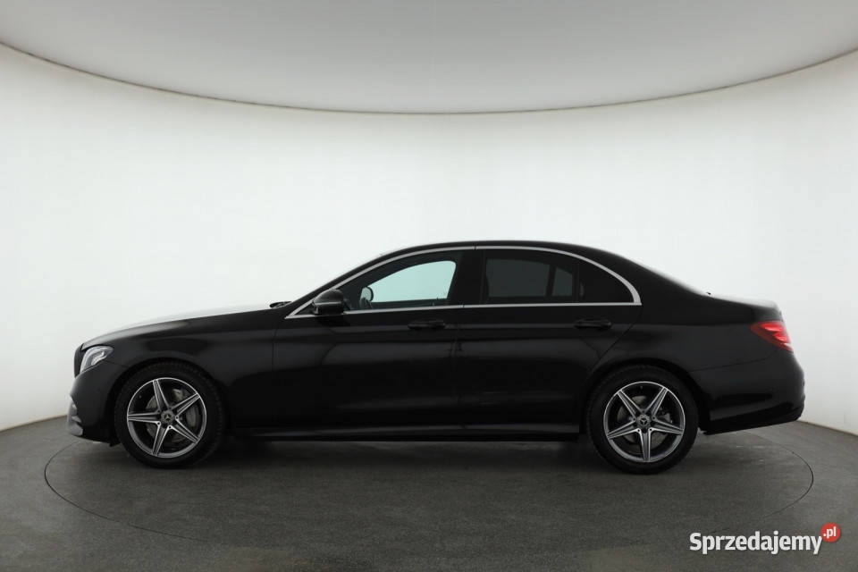 Mercedes E E 220 d 4MATIC Piaseczno