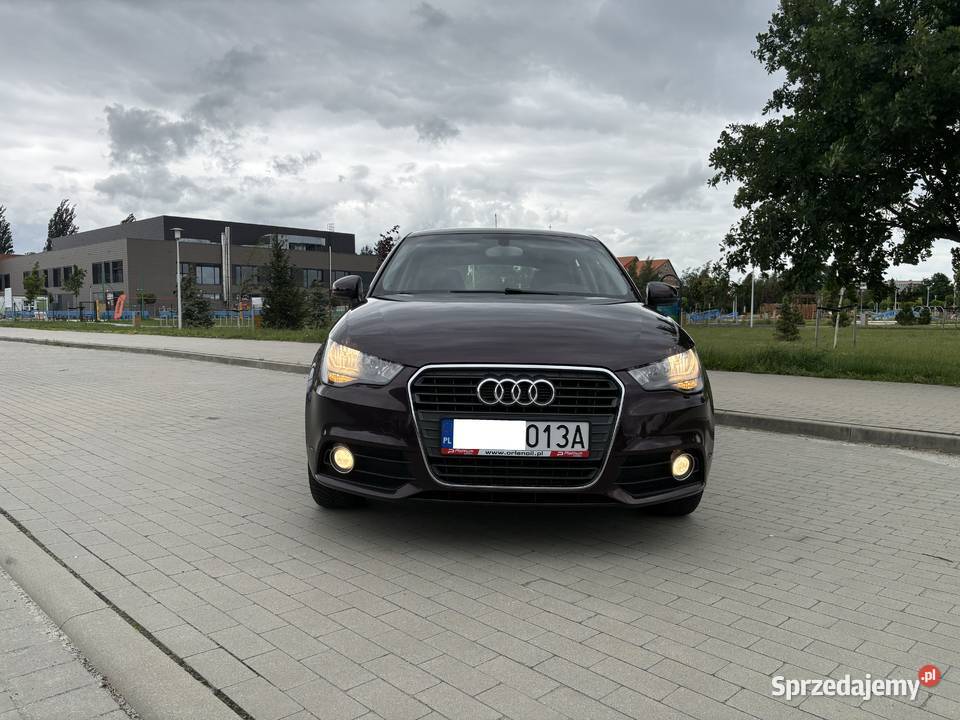 Audi A1 sportback 16tdi 2012 zarejsetrowany 5 aluminiowe felgi dolnośląskie Jelcz-Laskowice