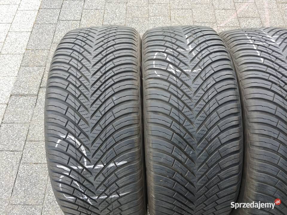 Opony wielosezonowe 4x 22545 R17 Vredestein Zamość
