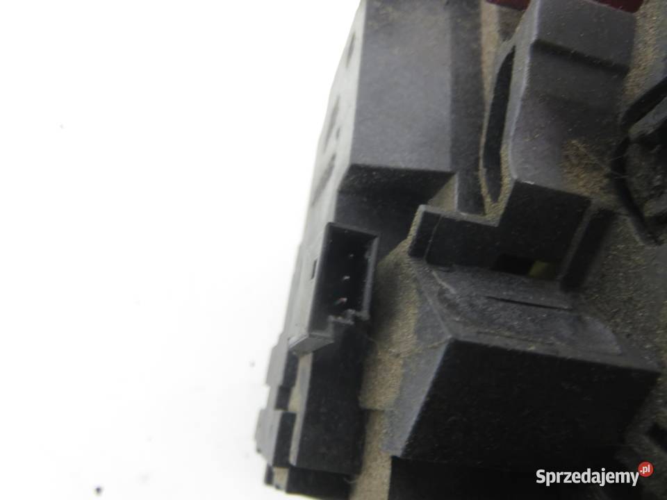 ZAMEK KLAPY MERCEDESBENZ A W169 1697400036